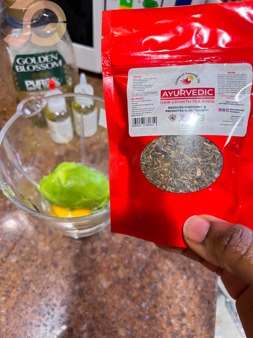 Glammed naturally oil Ayurvedic Tea Rinse